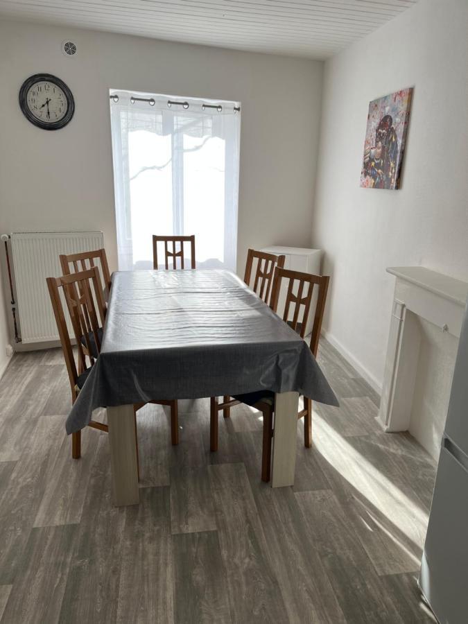 Charmante Maison De Ville Avec Parking A Cote. 모를레 외부 사진